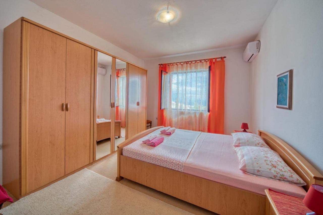 Bor - The Entire Home With Sea View Ulcinj Extérieur photo